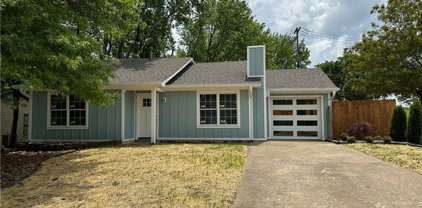 415 Swallow  Circle, Fayetteville