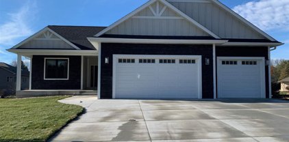 2186 NE Maple Leaf, Owatonna