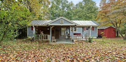 1356 Midway Road, Pickens