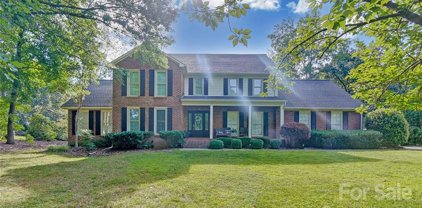 438 Country Club  Court, Shelby
