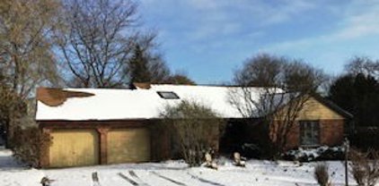 803 Surrey Lane, Algonquin