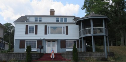 19578 Lakeshore Drive, Three Rivers