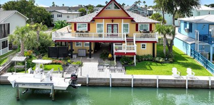 13 Flamingo Rd, Rockport