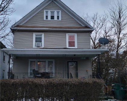 1713 Ashland  Avenue, Niagara Falls-City-291100