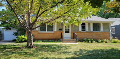 5506 Louisiana Avenue N, Crystal