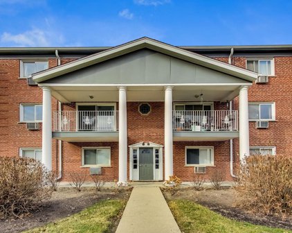 6 E Lillian Avenue Unit #2D, Arlington Heights