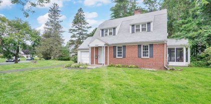 1562 Longmeadow St, Longmeadow