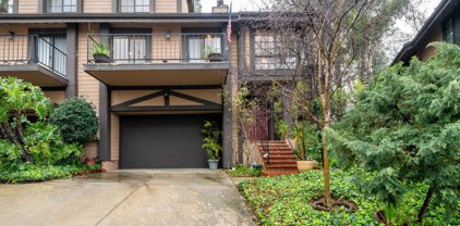 2306 Rosecrest Drive, Glendale