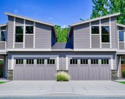 2052 Ne Traditions  Court, Bend image