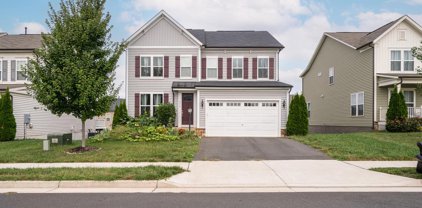 9376 Silvermist Ln, Manassas Park