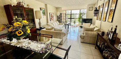 400 Leslie Dr Unit #326, Hallandale Beach