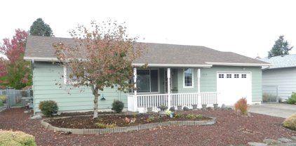 329 Clackamas Cir, Woodburn
