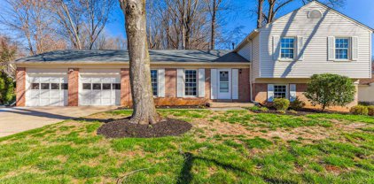 9436 Wallingford Dr, Burke