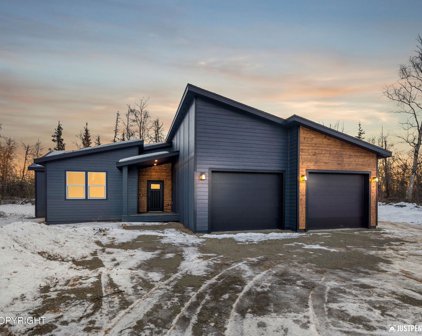 8736 W Warbler Street, Wasilla