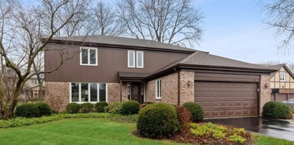 2562 E Haverhill Court, Arlington Heights