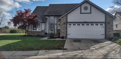 46470 HEATHER, Chesterfield Twp