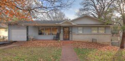 415  Glenview Place, Neosho