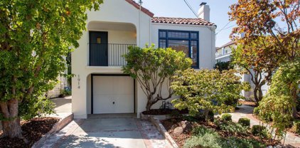 1914 Pacific Avenue, Alameda