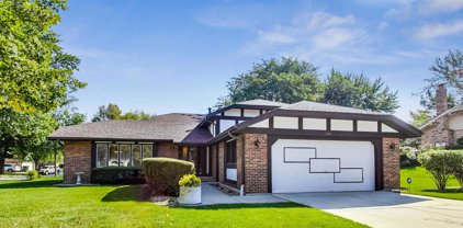 5731 Doe Circle, Westmont