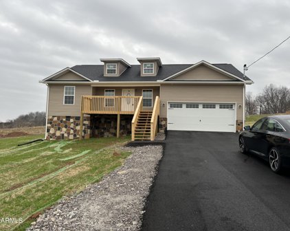 563 Coile Rd Rd, Jefferson City