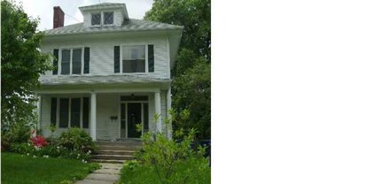 106 N 6th Ave, La Grange