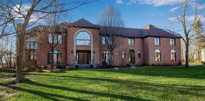 9655 The Maples, Clarence-143200
