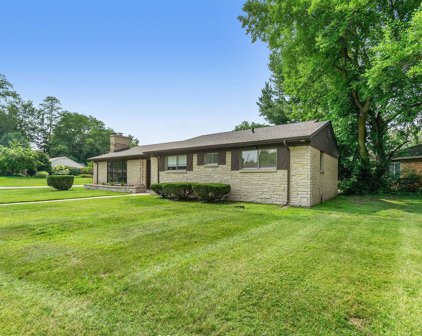 605 Cherry Tree Lane, South Bend