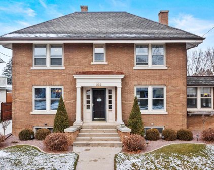 322 West Third Street, Beaver Dam