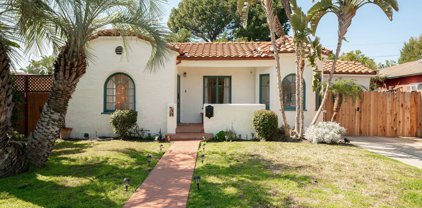 5929 Troost Avenue, North Hollywood