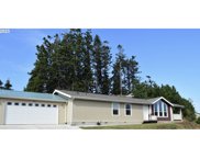 94252 Seaview DR, Gold Beach image