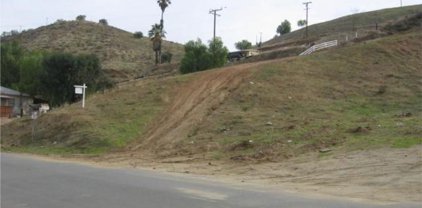 E Graham Street, Lake Elsinore
