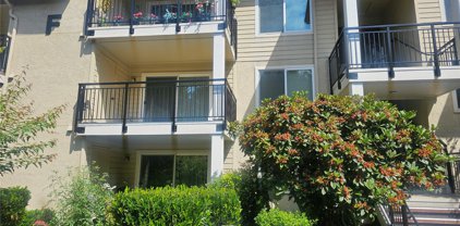 13626 NE 7th Street Unit #F-9, Bellevue