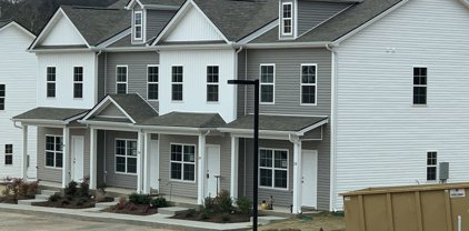 223 Tara Court, Columbia
