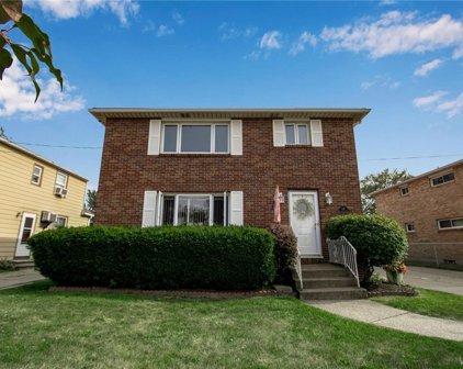 147 Meadowlawn  Road, Depew Village-Cheektowaga-143003