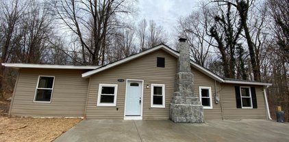 11931 Hilltop Dr, Manassas