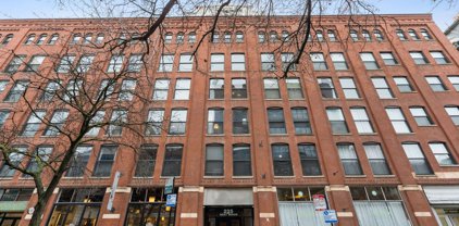 225 W Huron Street Unit #605, Chicago