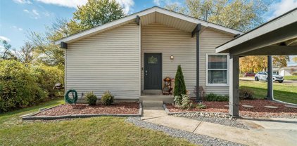2492 Manthorne  Court, Florissant