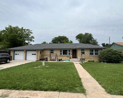 106 La Vista Blvd., Dodge City