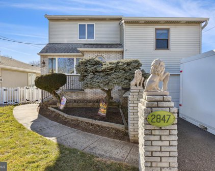 2847 Wickersham Ave, Linden
