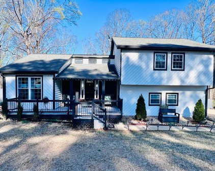 127 Arbour Way, Suwanee