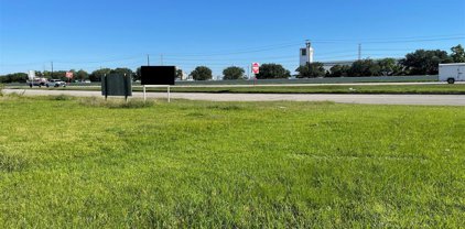 000 Hwy 332, Clute