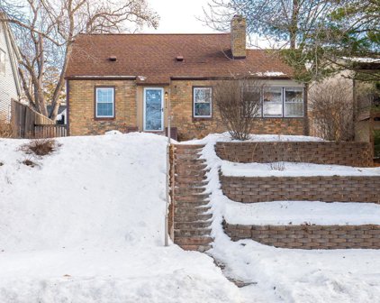 4214 Chowen Avenue N, Robbinsdale