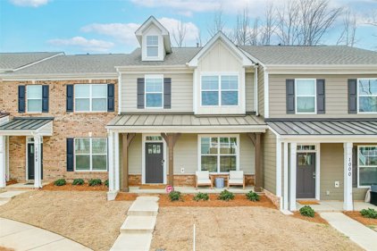 1004 Township  Parkway, Belmont
