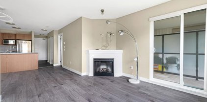 6828 Eckersley Road Unit 413, Richmond