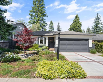 1365 Cedar ST, San Carlos
