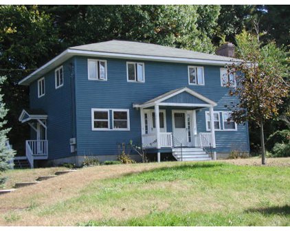 132-4 East Main St., Northborough