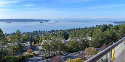 2236 Folkestone Way Unit 43, West Vancouver