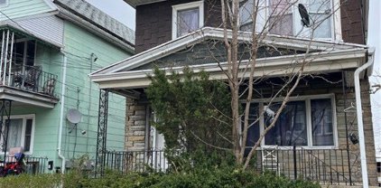 17 Krakow  Street, Buffalo City-140200