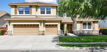 1560 Nassau Lane, Brentwood