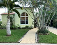 544 San Lorenzo Ave, Coral Gables image